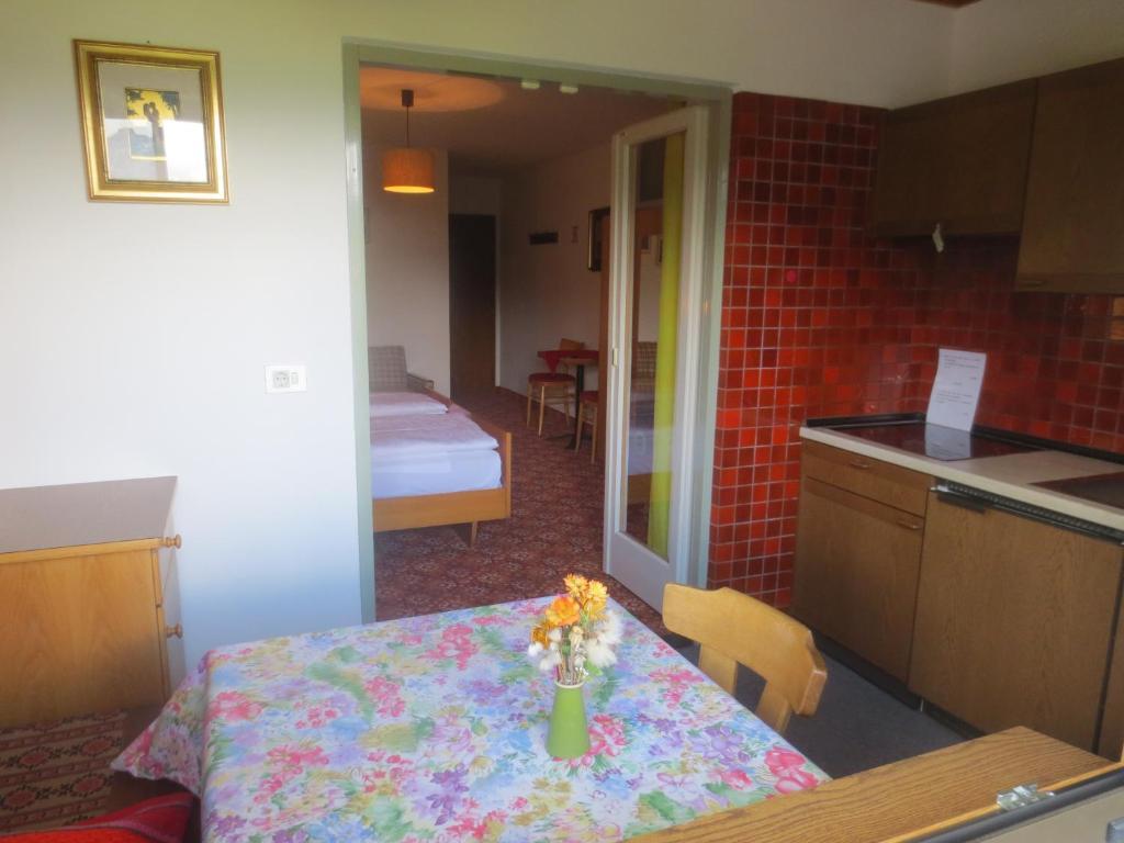 Residence Riposo Colfosco Rum bild